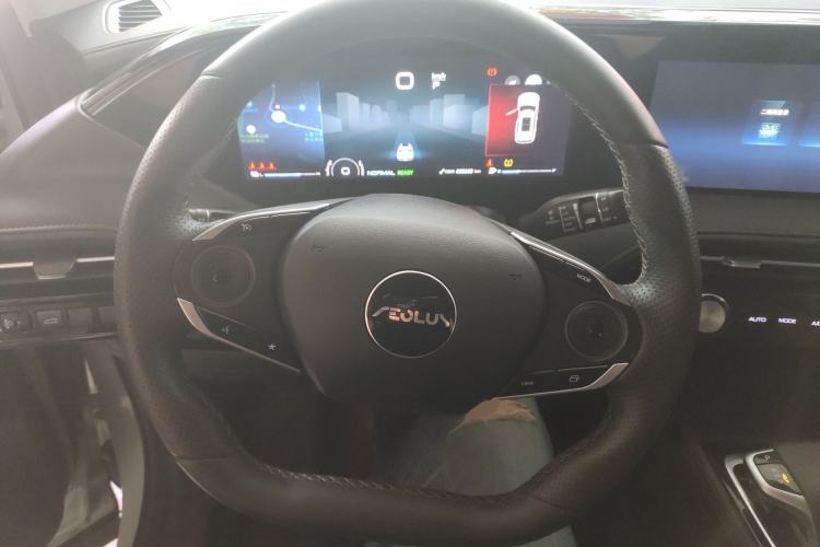 Used Dongfeng Aeolus Huge 2022 Mach Dual-Motor 1.5T MHD Dare-to-Dream Edition Steering Wheel