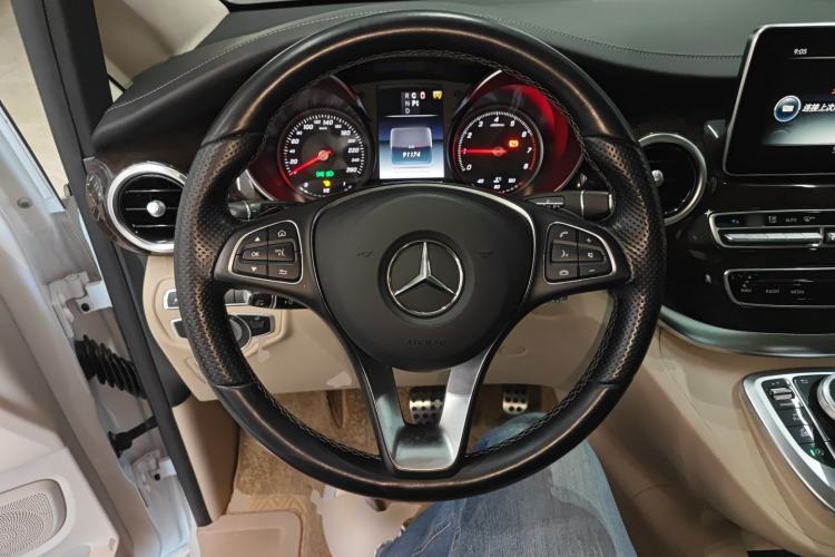 Used Mercedes-Benz V-Class 2017 V 260 L Prestige Extended Edition