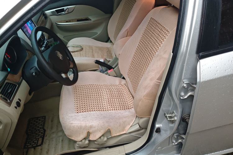 Used Buick Excelle 2013 1.5L Automatic Classic Model Left Front Seat