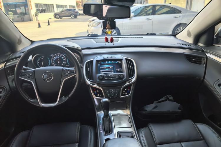 Used Buick LaCrosse 2014 2.0T SIDI Smart Luxury Flagship Edition Center Console