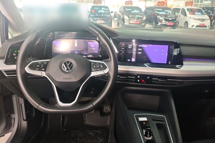 Used Volkswagen Golf 2023 Facelift 280TSI DSG Pro
