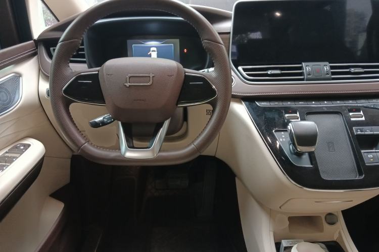 Used Bestune M9 2023 2.0T Ultimate Edition