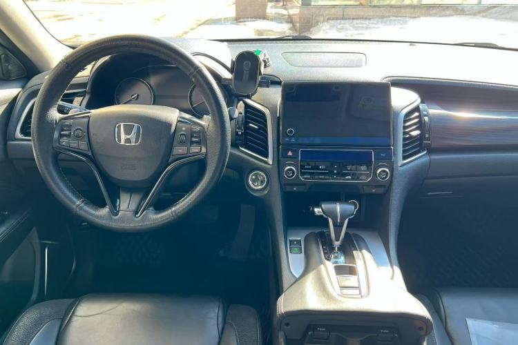 Used Honda Avancier 2017 240TURBO Two-Wheel Drive Luxury Edition