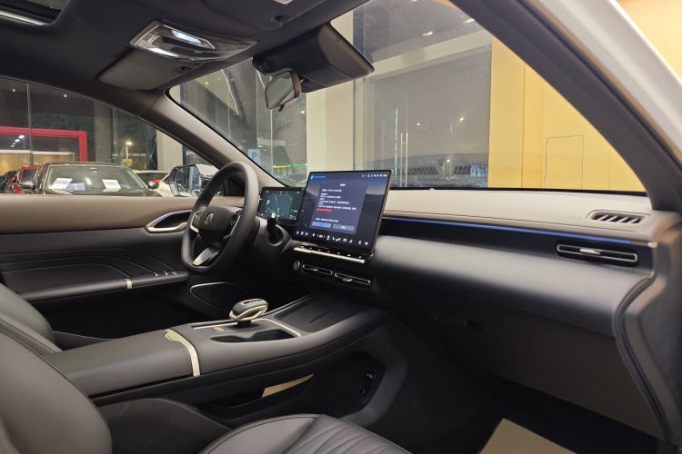 Used CHANGAN Eado 2026 Model, Fourth Generation, 1.5T 500Bar Smart Enjoyment Edition Interior 12