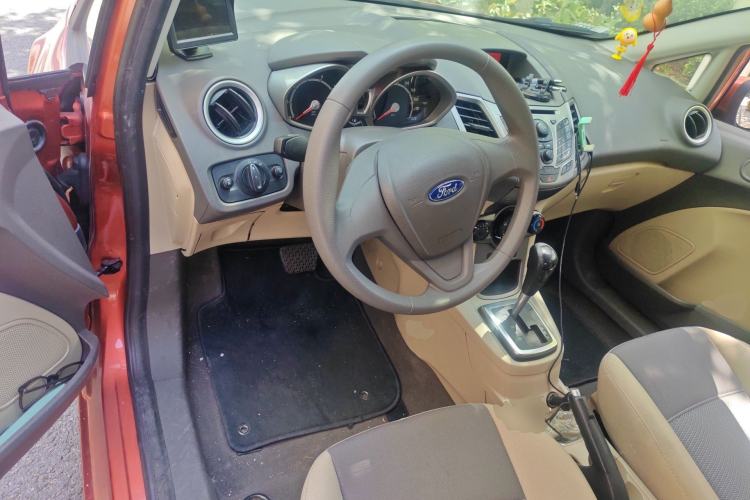 Used Ford Fiesta 2011 Hatchback 1.5L Automatic Fashion Edition