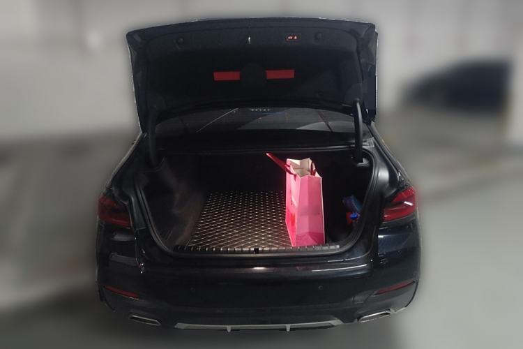 Used BMW 5 Series 2022 Second Facelift 530Li Luxury Version M Sport Package
