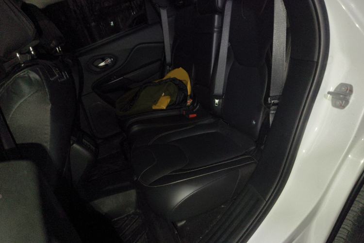 Used Jeep Cherokee 2017 2.4L Professional Smart Edition
