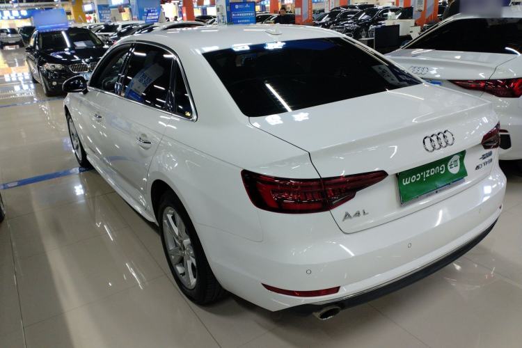 Used Audi A4L 2018 30th Anniversary Edition 40 TFSI Trendy Model
