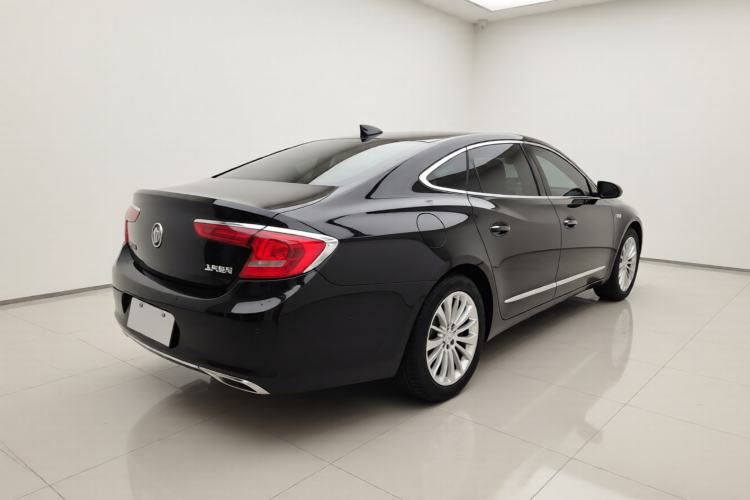 Used Buick LaCrosse 2018 28T Elite Edition
