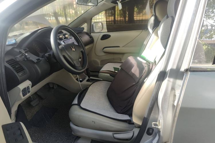 Used Everus S1 2012 1.3L Automatic Comfort Edition
