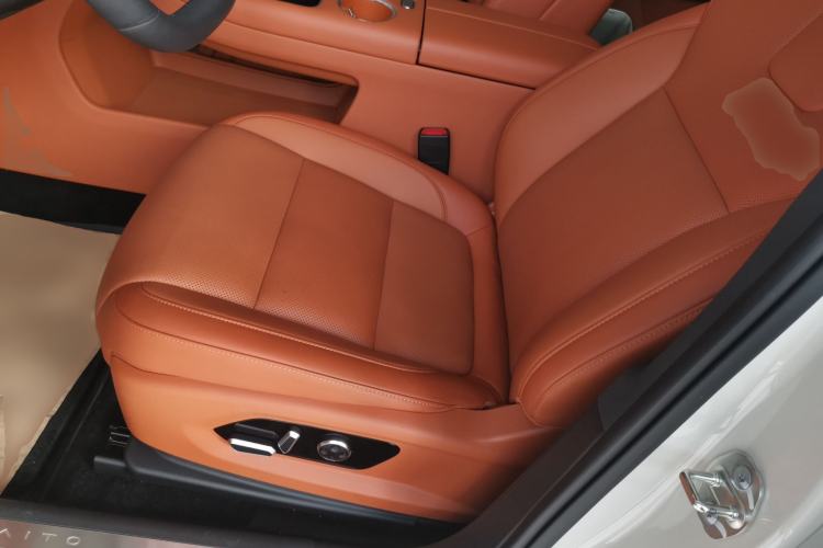 Used Hima AITO M5 2025 Extended-Range Ultra All-Wheel-Drive Version