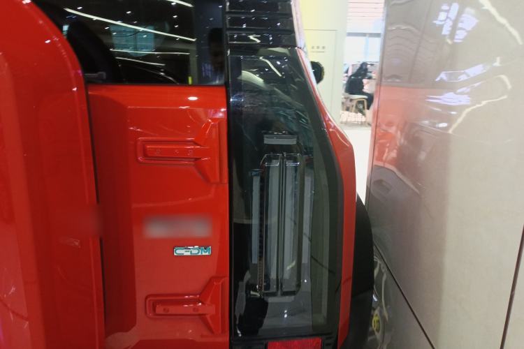 Used JETOUR Shanhai Traveler C-DM 2024 C-DM 208KM Mountain & Wilderness Edition
