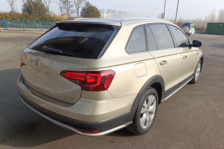 Used Volkswagen C-TREK 2018 1.5L Automatic Comfort Model
