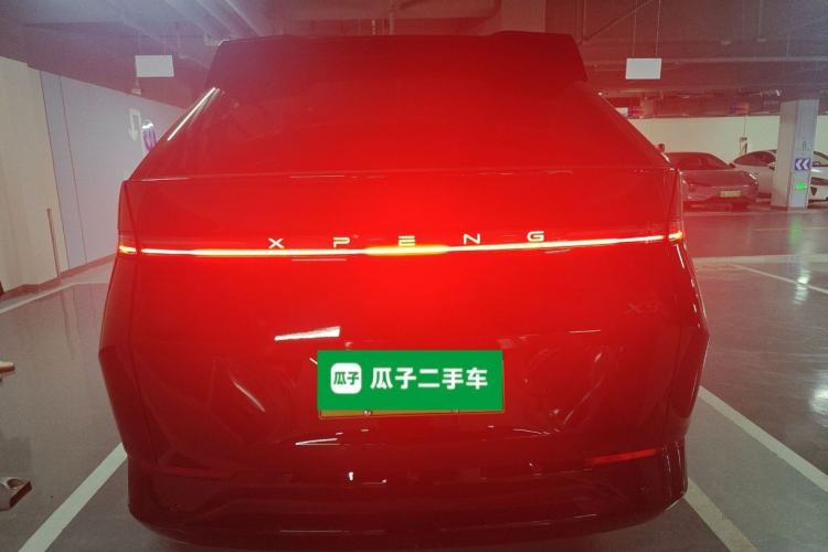 Used XPeng X9 2024 702 Ultra-Long Range Max