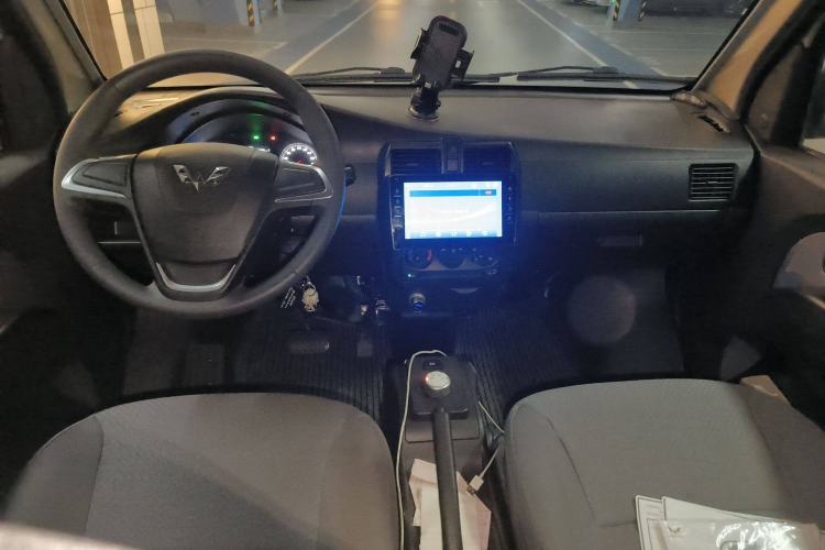 Used Wuling Rongguang EV 2020 Basic Version 7-Seater 300 km