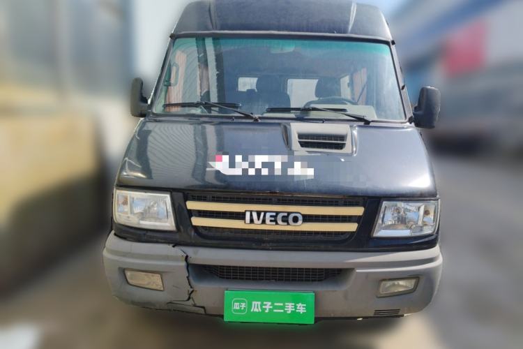 Used Iveco Daily 2014 2.5T-A35 NJ6484ACM47Z4