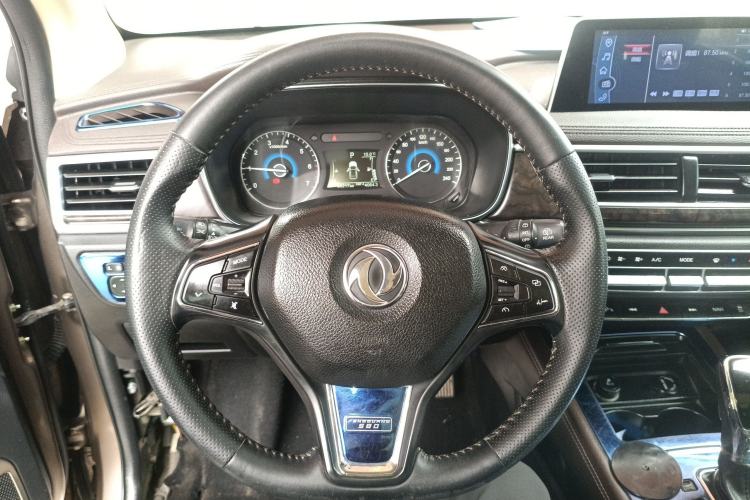 Used Dongfeng Fengon 580 2017 1.5T CVT Smart Connectivity Model
