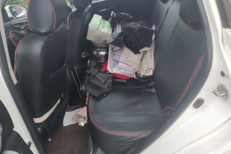 Used CHANGAN CS35 2016 1.6L Manual Luxury Model China V Standard