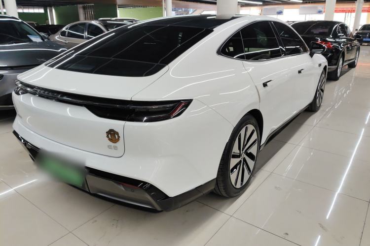 Used Geely Galaxy E8 2024 665 km Range Rear-Drive Starship Long-Range Version
