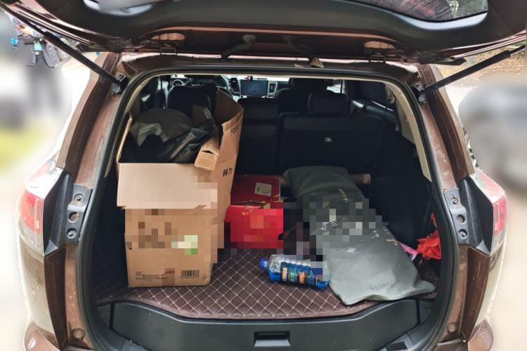 Used Toyota RAV4 2016 2.0L CVT Two-Wheel Drive Fashion Edition China V Standard Trunk