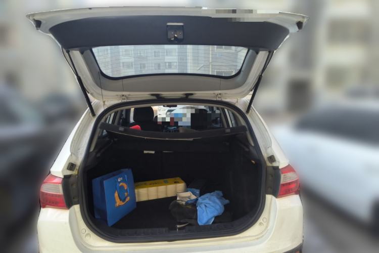 Used Brilliance V5 2014 1.6L Manual Comfort Model
