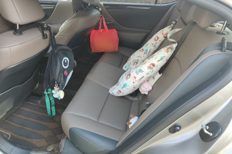 Used Lexus ES 2022 200 Excellence Edition
