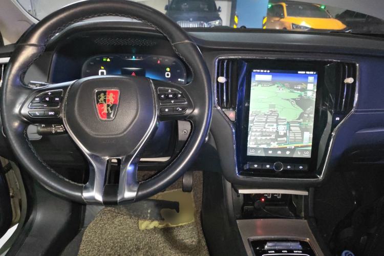 Used Roewe i6 New Energy 2017 45T Hybrid Connective Smart Luxury Edition