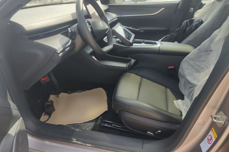 Used CHANGAN NEVO A07 2025 Blue Whale Pure Electric Version 525 Luxury Model Left Front Seat