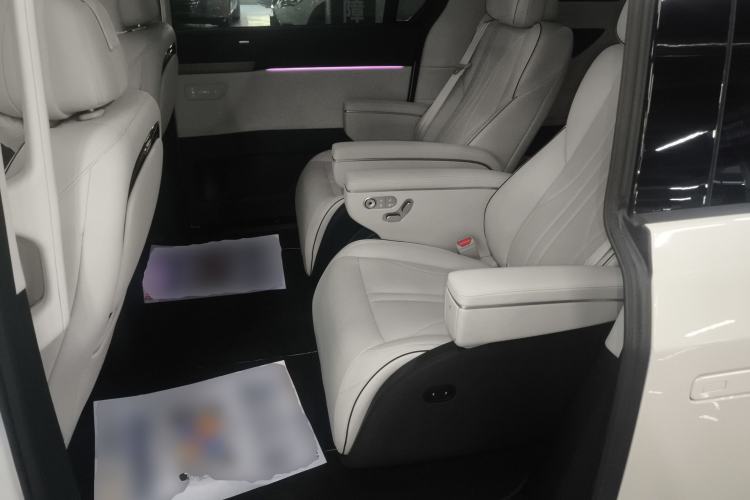 Used XPeng X9 2024 702 Ultra-Long Range Max