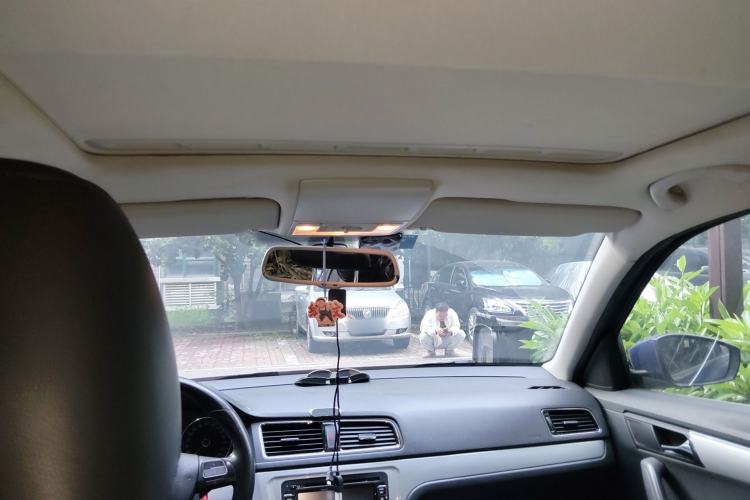 Used Volkswagen Gran Lavida 2013 1.4 TSI Automatic Luxury Model
