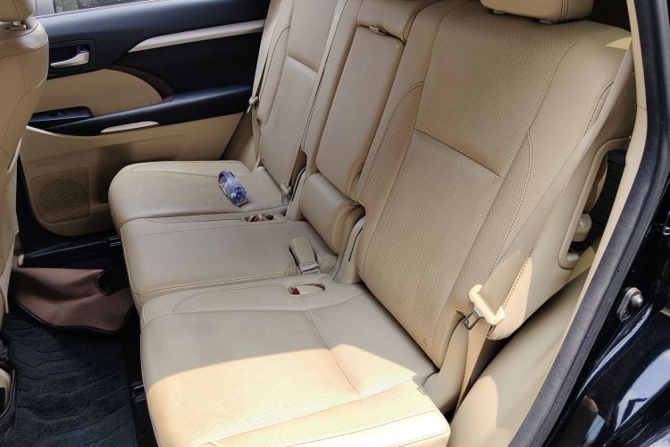 Used Toyota Highlander 2015 2.0T Four-Wheel Drive Luxury Edition 7-Seater
