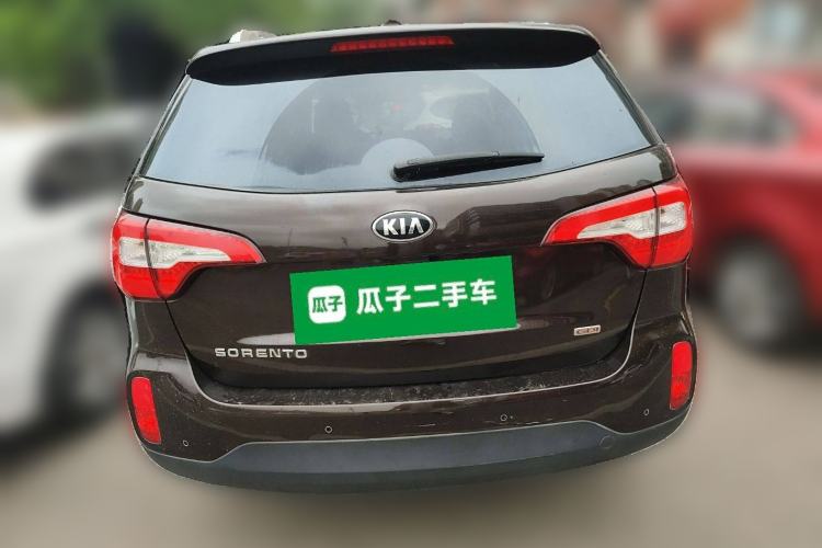 Used Kia Sorento 2013 2.4L 7-Seater Gasoline Luxury Version China IV Standard
