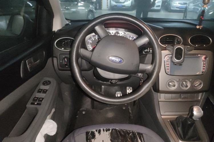 Used Ford Focus 2013 Hatchback Classic 1.8L Manual Base Model
