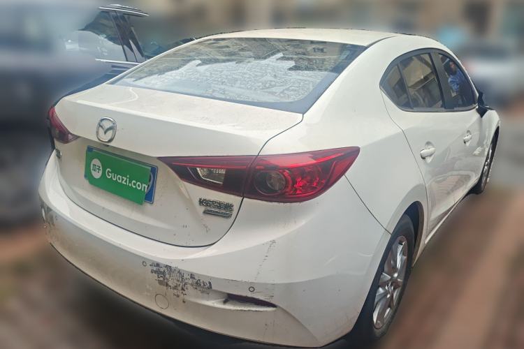 Used Mazda Mazda 3 Axela 2016 Sedan 1.5L Automatic Luxury Model