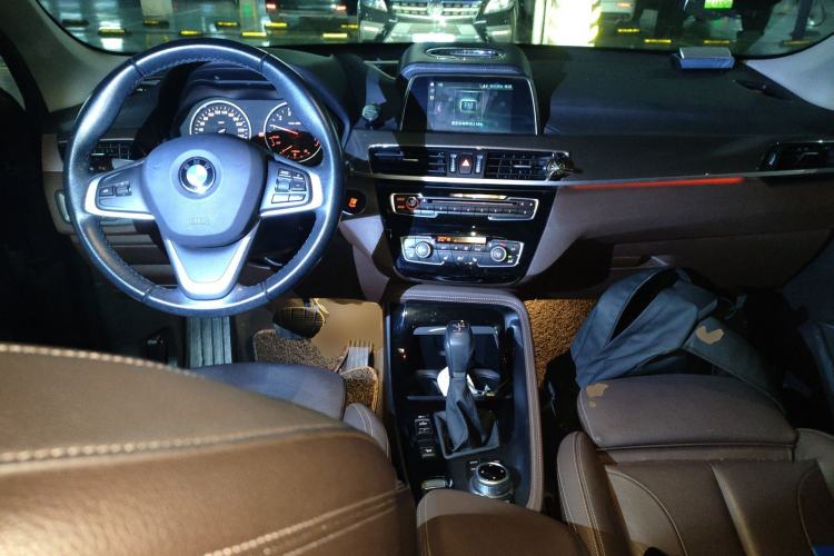 Used BMW X1 2018 xDrive20Li Luxury Edition
