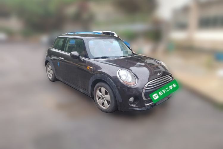 Used MINI 2014 1.2T ONE Front Right 45 Deg