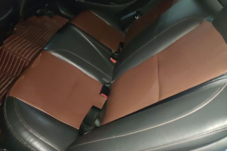 Used BYD F3 2015 Energy-Saving Edition 1.5L Manual Luxury Model Left Rear Seat