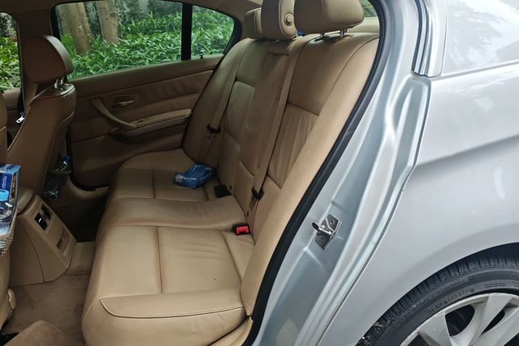 Used BMW 3 Series 2011 320i Luxury Edition Left Rear Seat