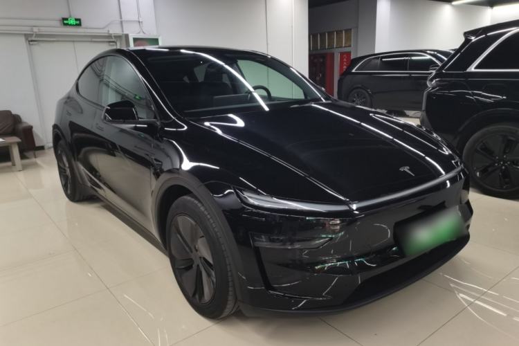 Used Tesla Model Y 2025 Rear-Wheel-Drive Version