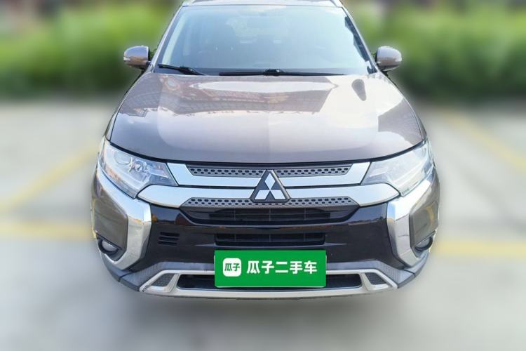 Used Mitsubishi Outlander 2020 2.0L Two-Wheel Drive Enjoyment Version 5 Seats
