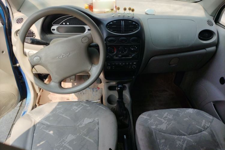 Used Chery QQ3 2012 Fashion Edition 1.0L Manual Champion Version