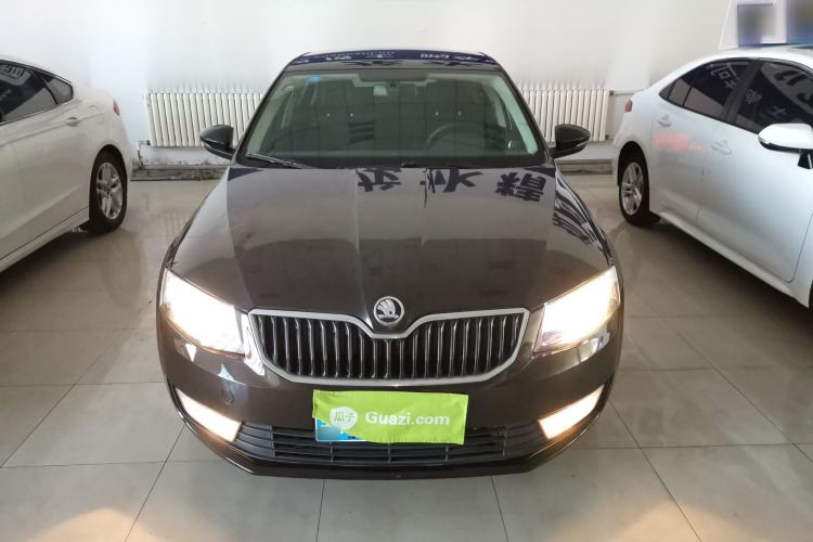 Used Skoda Octavia 2015 1.4TSI DSG Eado Edition
