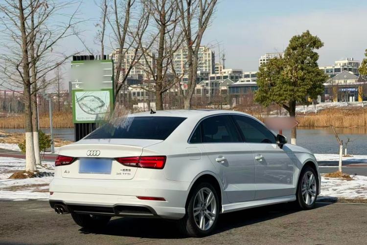 Used Audi A3 2019 Limousine 35 TFSI Fashion Edition China V standard
