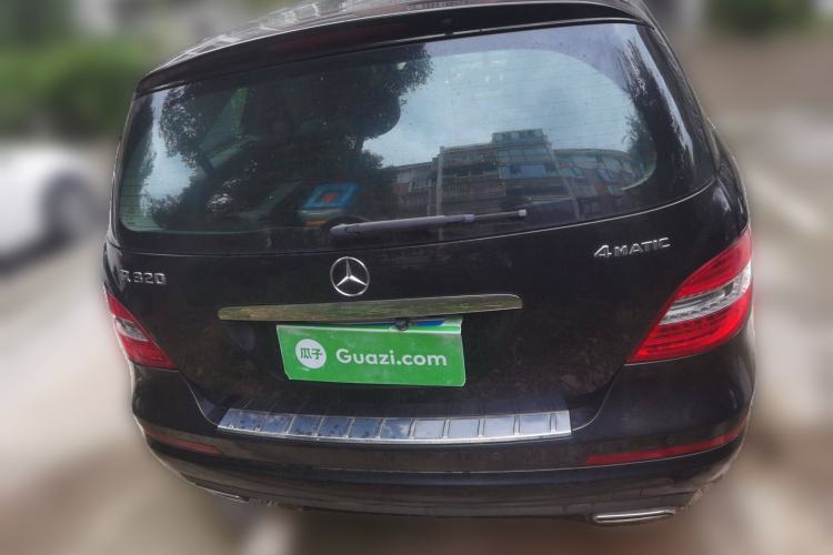 Used Mercedes-Benz R-Class 2015 R 320 4MATIC Luxury Model