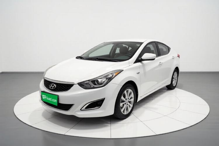 Used Hyundai Elantra (5th Generation / Langdong) 2016 1.6L Automatic Smart Version