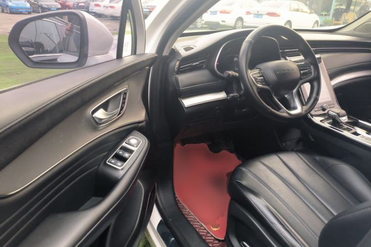 Used Roewe RX5 MAX 2019 300TGI Automatic 4G Connect Luxury Edition
