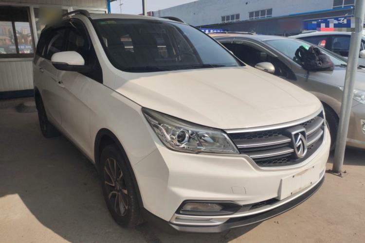 Used Baojun 730 2019 1.5T Manual Fashion Model 7-seater National V