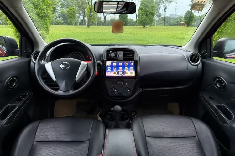 Used Nissan Sunny 2016 1.5XE CVT Leading Edition Interior 4