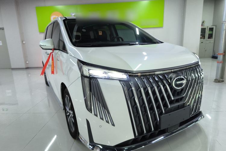 Used GAC Trumpchi M8 2024 Master Series Super Hybrid Edition Front Right 45 Deg