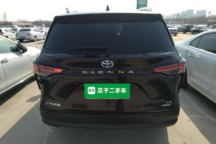 Used Toyota SIENNA 2021 2.5L Hybrid Comfort Edition